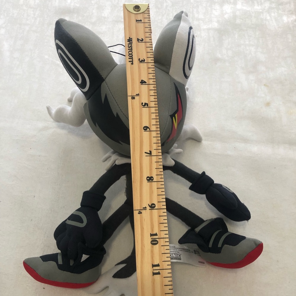Sonic  the hedgehog Infinite plush Infinigreat eastern 10"